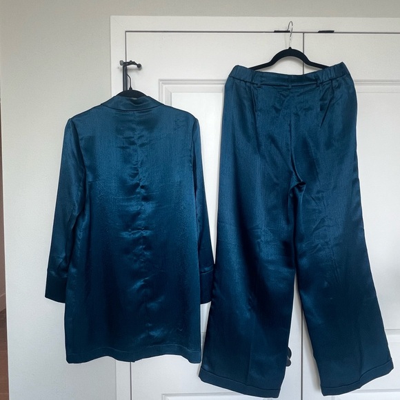 Vero Moda ASOS Emerald Suit Set 8 - Picture 6 of 13